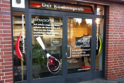 fensterbeklebung_foliendruck-mit-konturschnitt fensterbeklebung foliendruck mit konturschnitt